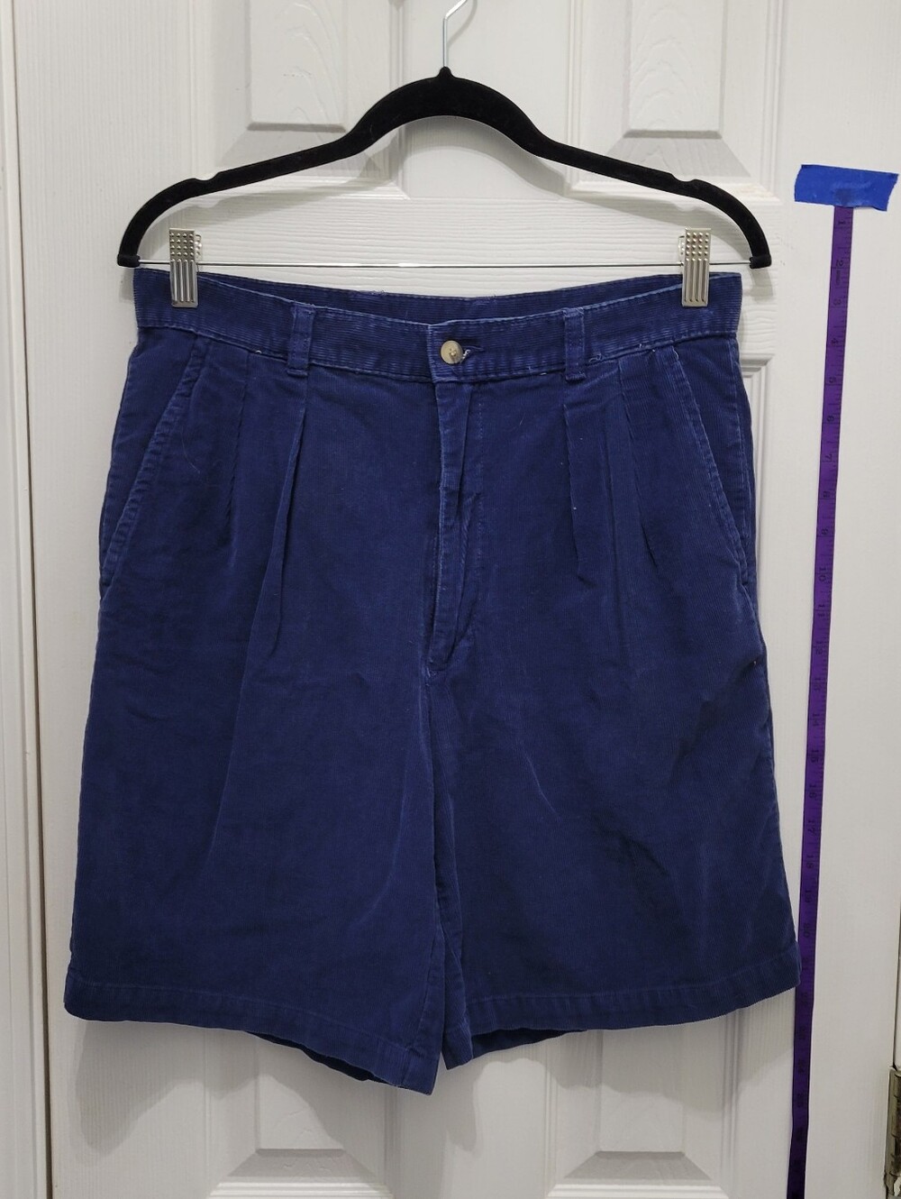 Haggar Men's Navy Corduroy Flat-Front Shorts